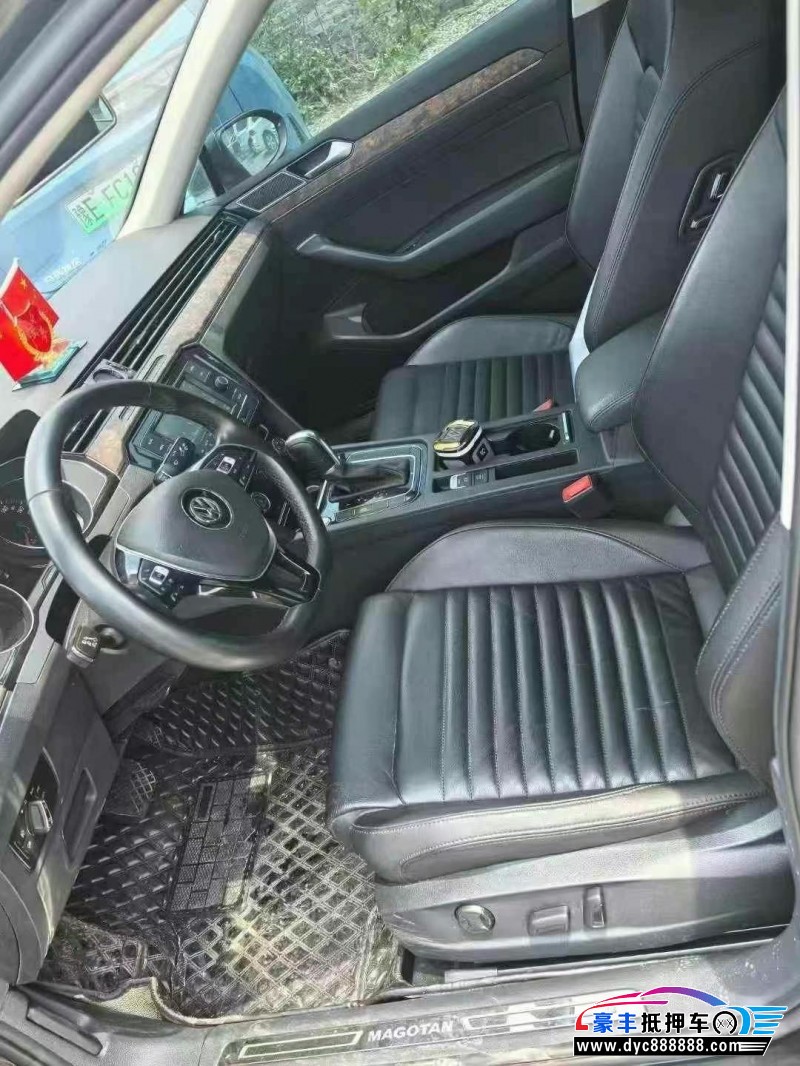 19年大众迈腾轿车抵押车出售