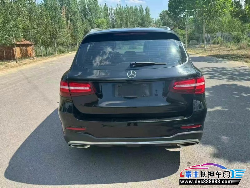 16年奔驰GLC轿车抵押车出售