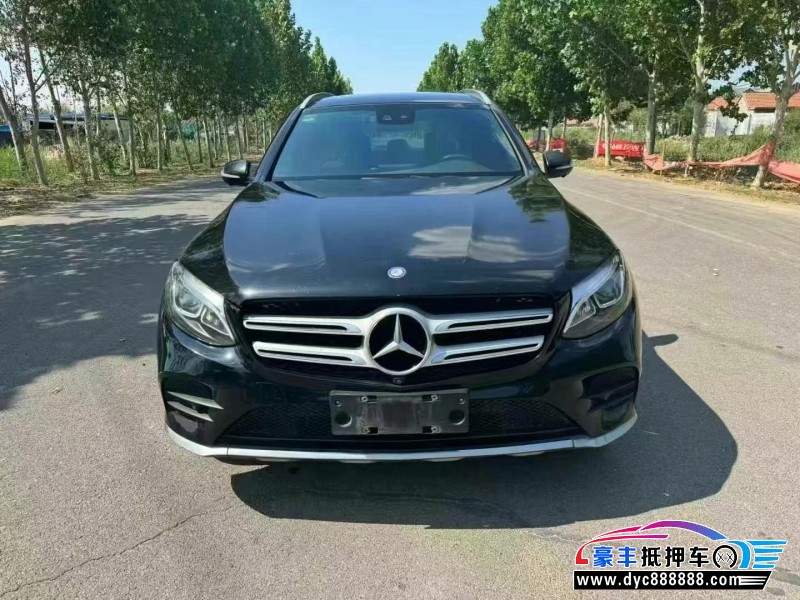 16年奔驰GLC轿车抵押车出售