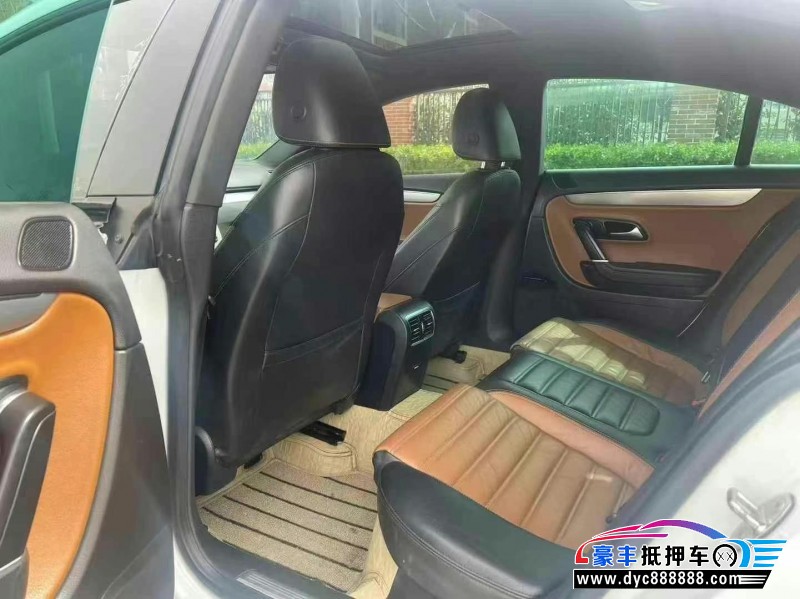 15年大众CC轿车抵押车出售