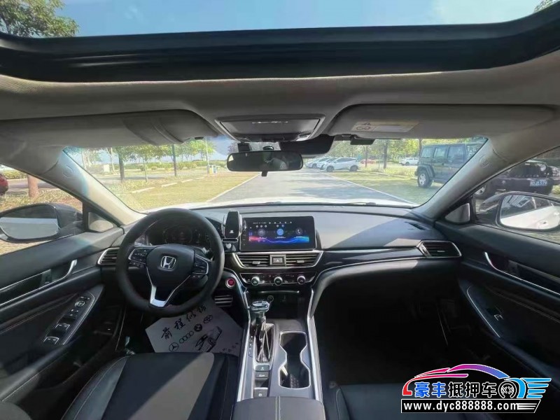 22年本田雅阁轿车抵押车出售