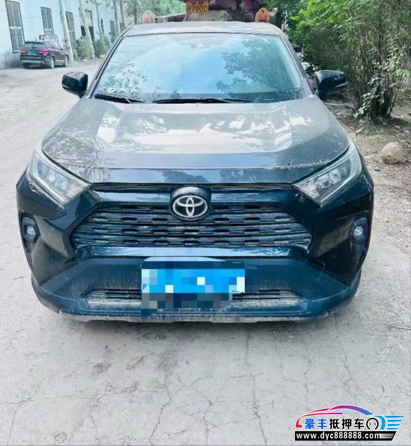 抵押车出售24年丰田RAV4荣放轿车