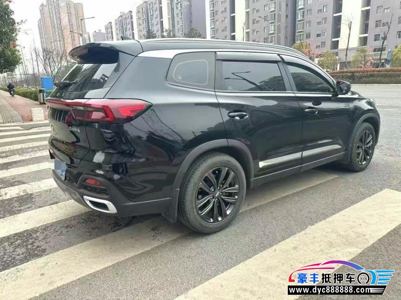 23年奇瑞瑞虎8轿车抵押车出售