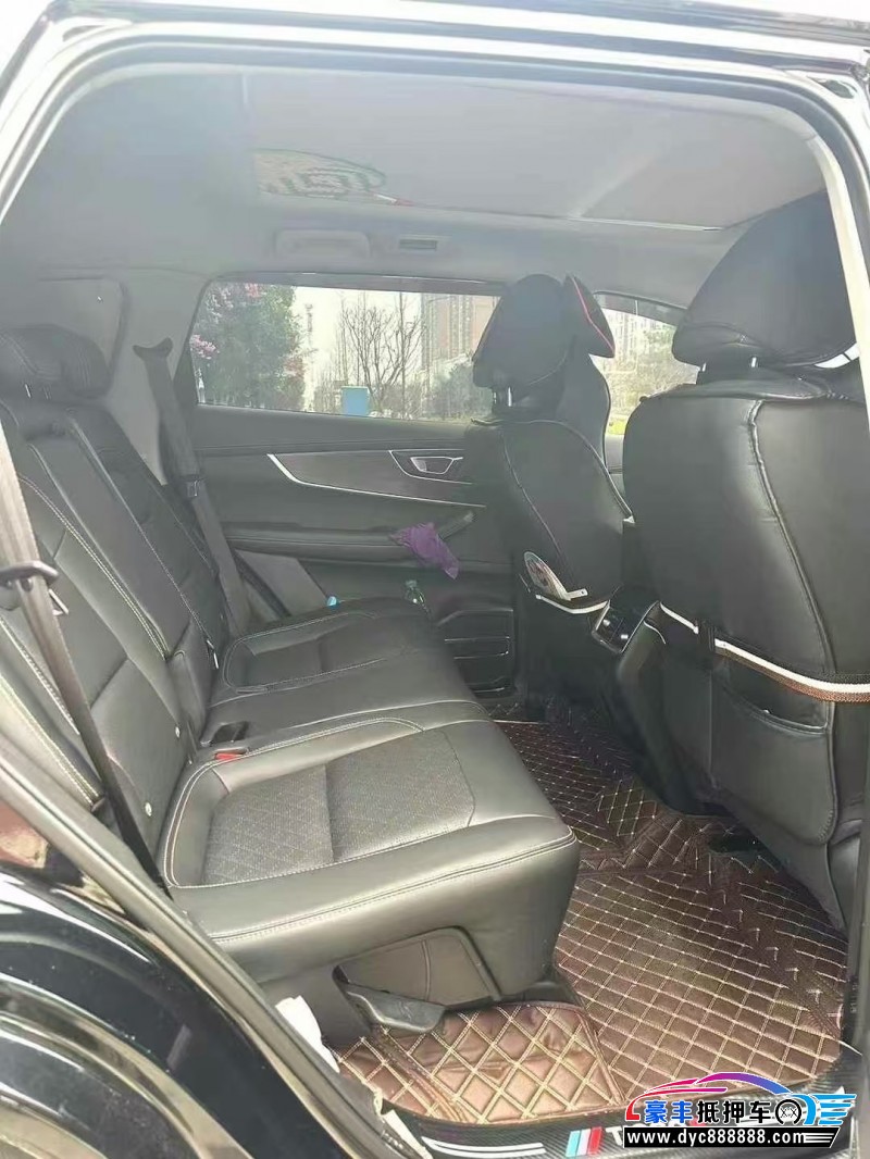 23年奇瑞瑞虎8轿车抵押车出售