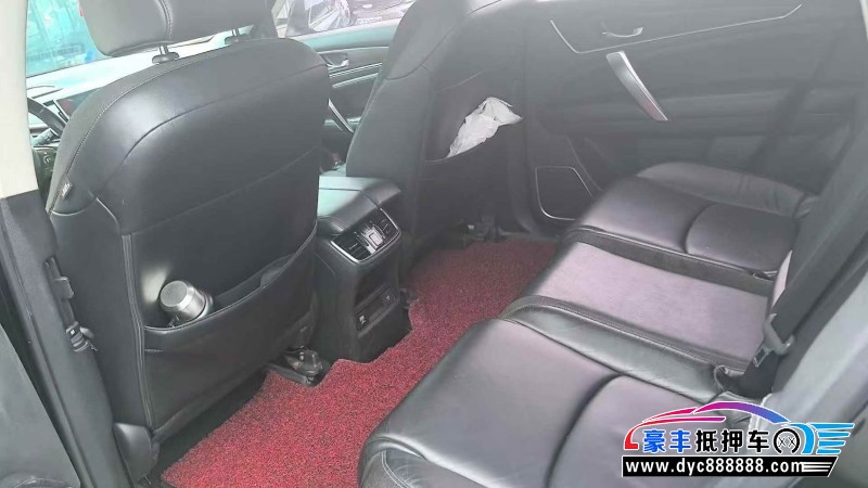 18年本田冠道轿车抵押车出售