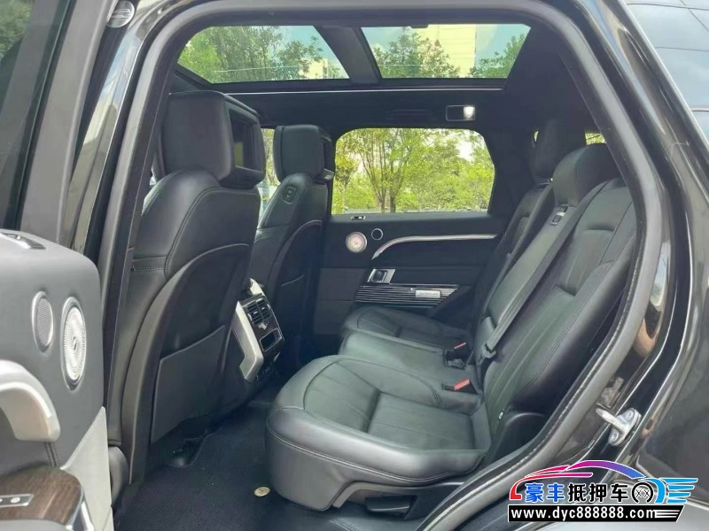 18年路虎揽胜运动轿车抵押车出售