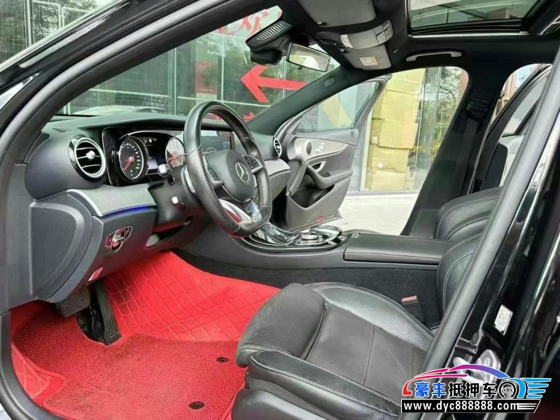 17年奔驰E轿车抵押车出售