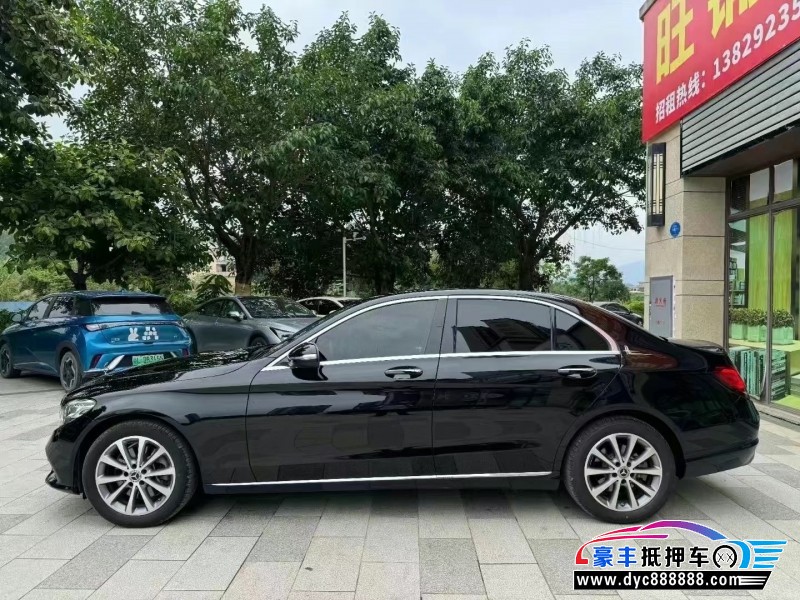 20年奔驰C轿车抵押车出售