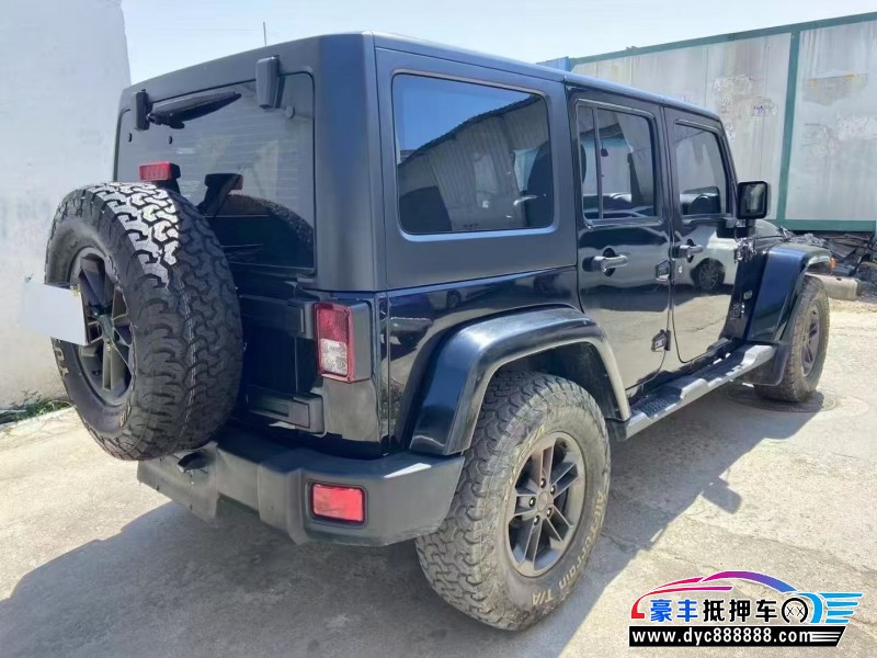 18年Jeep牧马人轿车抵押车出售