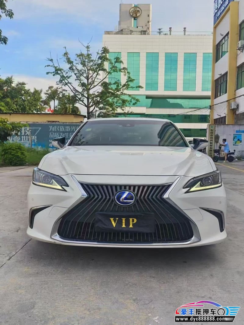 19年雷克萨斯ES轿车抵押车出售