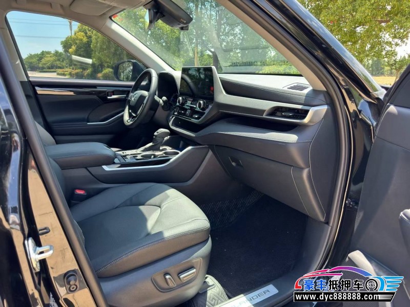 24年丰田汉兰达轿车抵押车出售