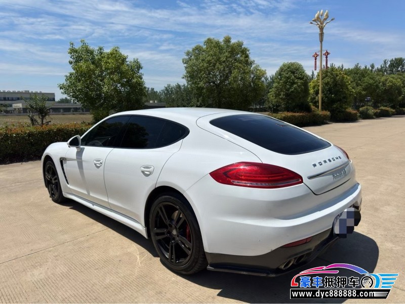 12年保时捷帕纳梅拉轿车抵押车出售