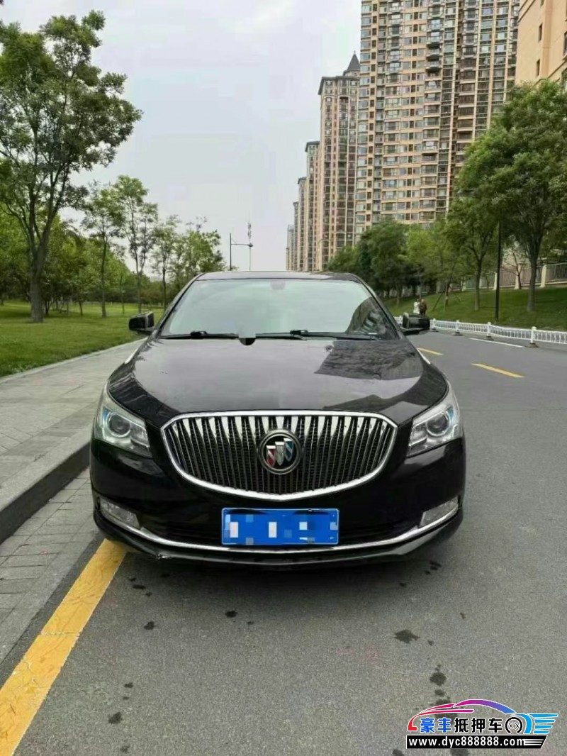 16年别克君越轿车抵押车出售