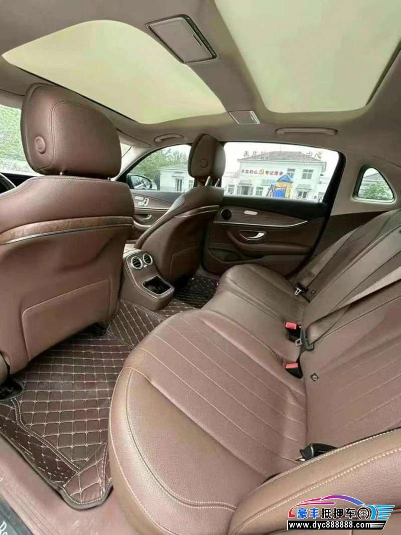 21年奔驰E轿车抵押车出售