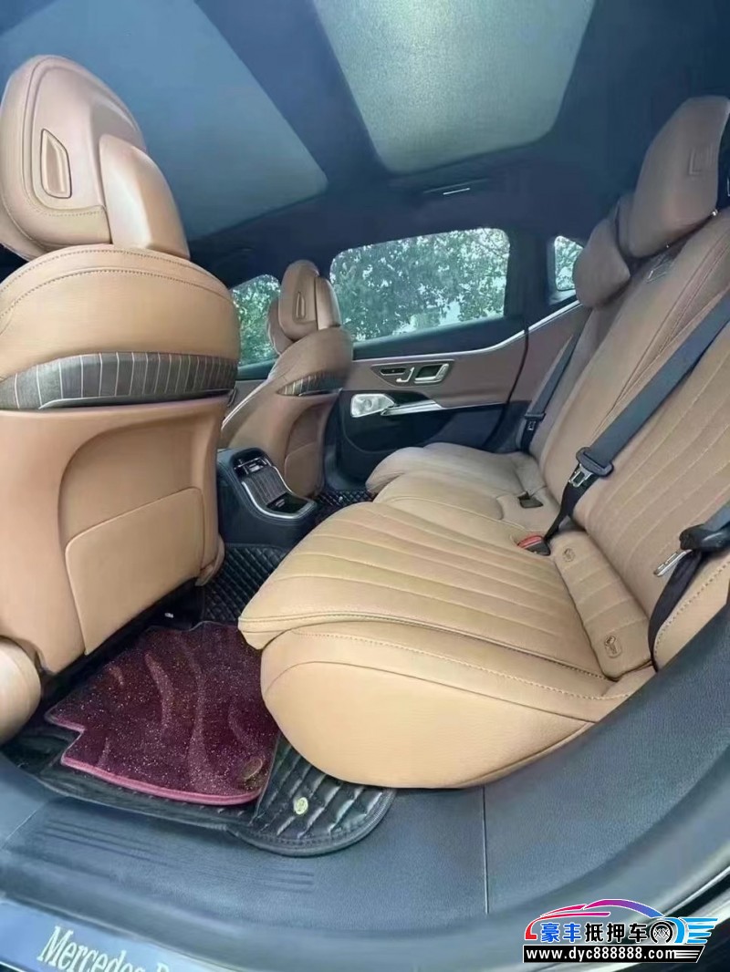 25年奔驰E轿车抵押车出售