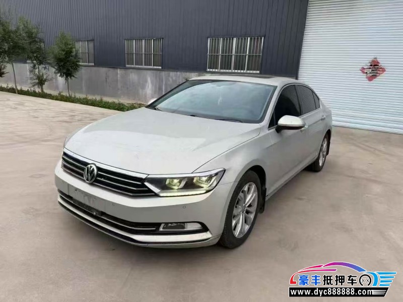 17年大众迈腾轿车抵押车出售