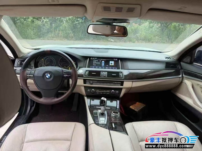 10年宝马5系轿车抵押车出售