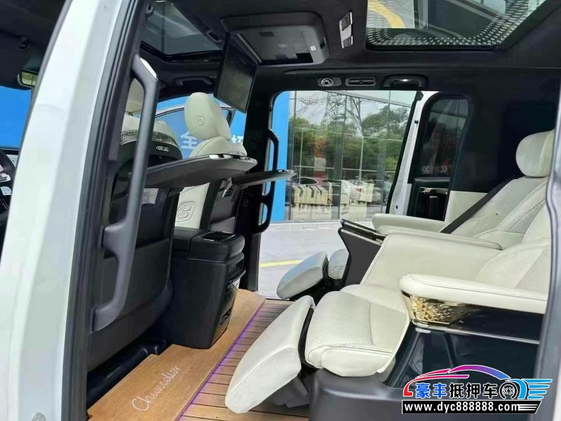 23年传祺M8轿车抵押车出售