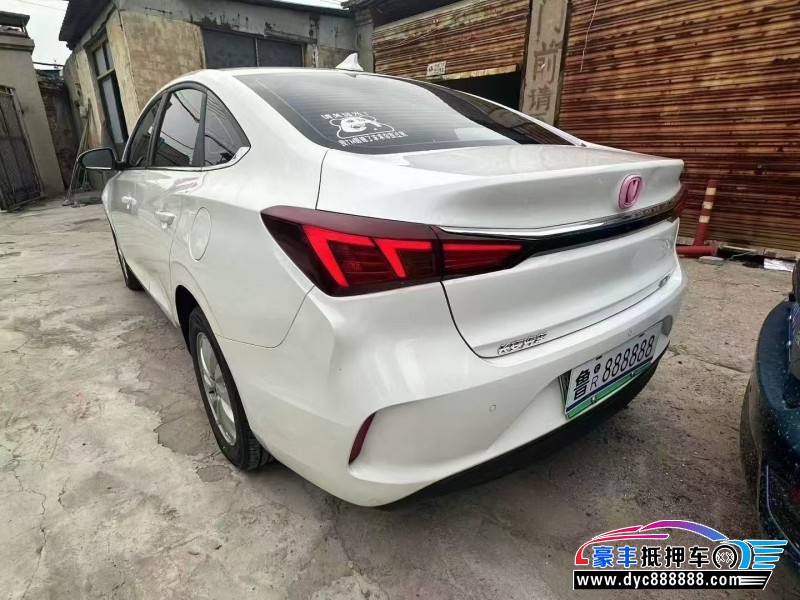 22年长安逸动轿车抵押车出售