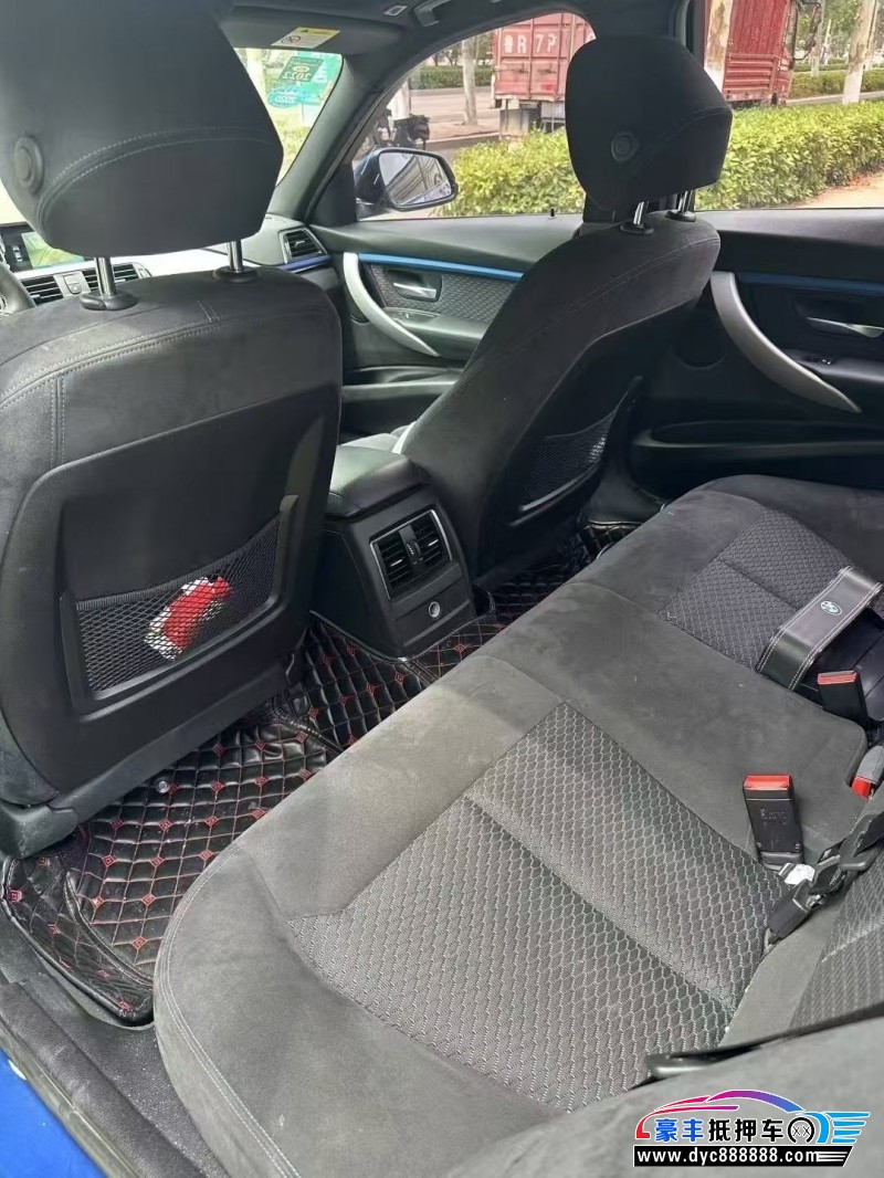 18年宝马3系轿车抵押车出售