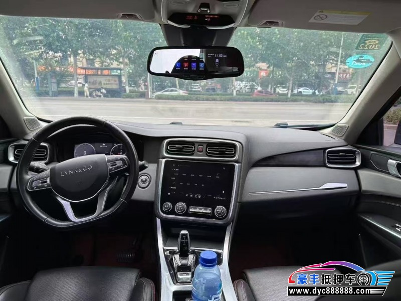 20年领克01轿车抵押车出售