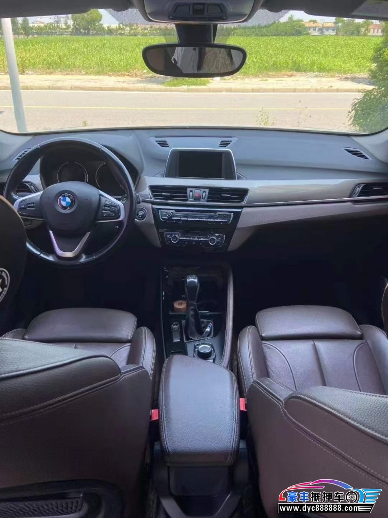 19年宝马X1轿车抵押车出售