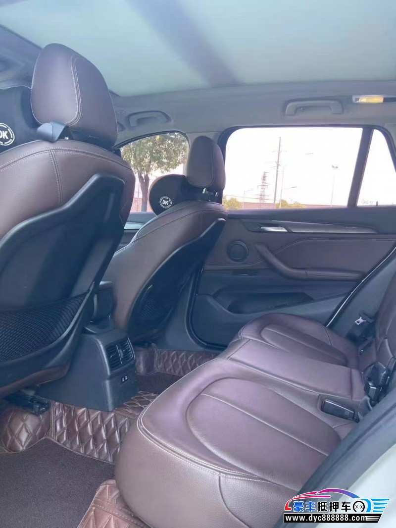 19年宝马X1轿车抵押车出售