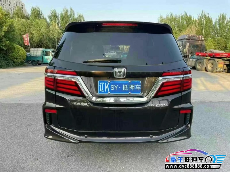 17年本田艾力绅轿车抵押车出售