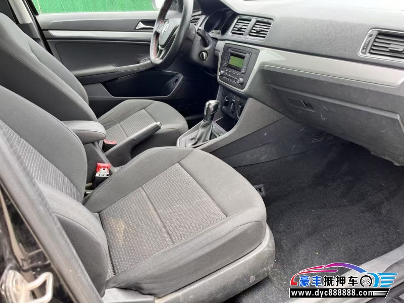 18年大众朗逸轿车抵押车出售