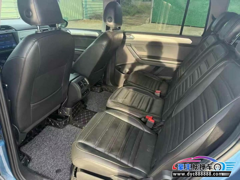 18年大众途安轿车抵押车出售