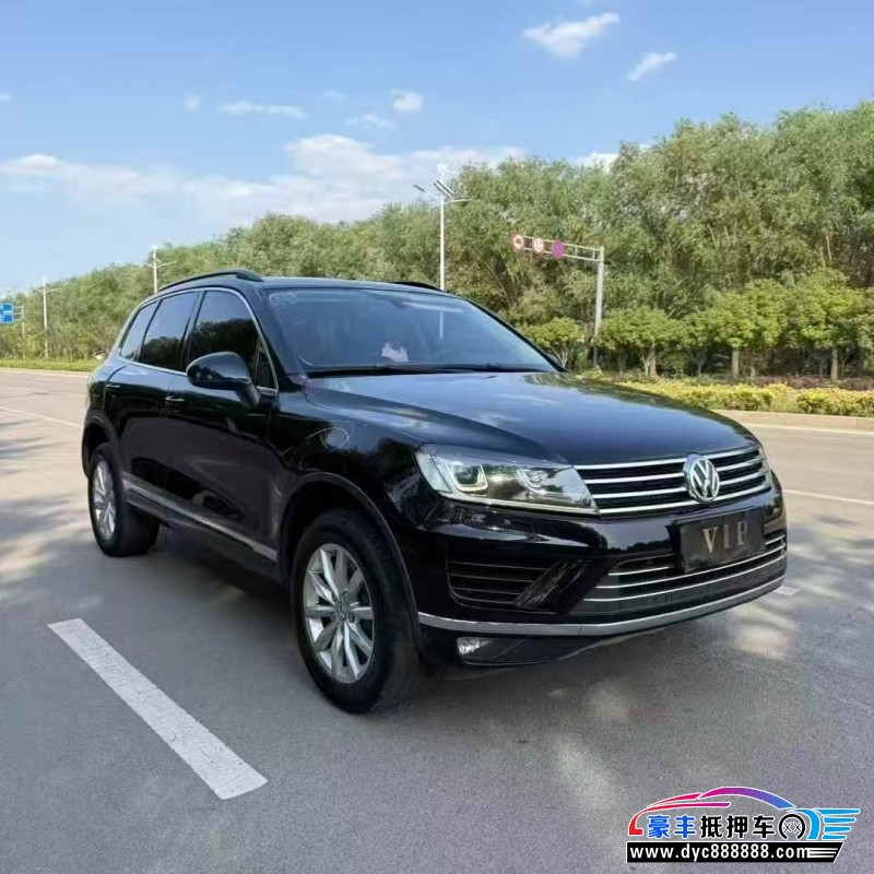 17年大众途锐轿车抵押车出售