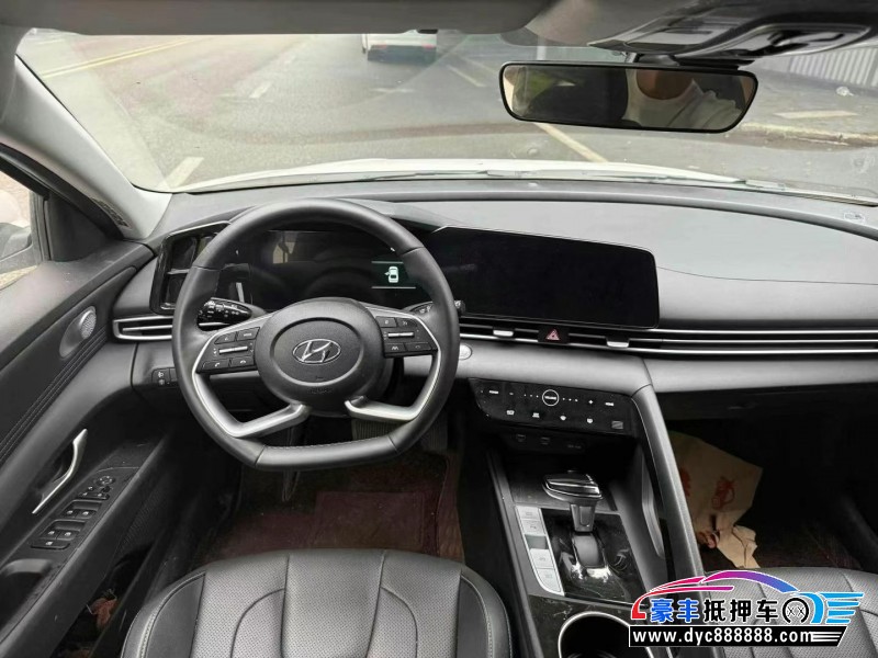 23年现代伊兰特轿车抵押车出售