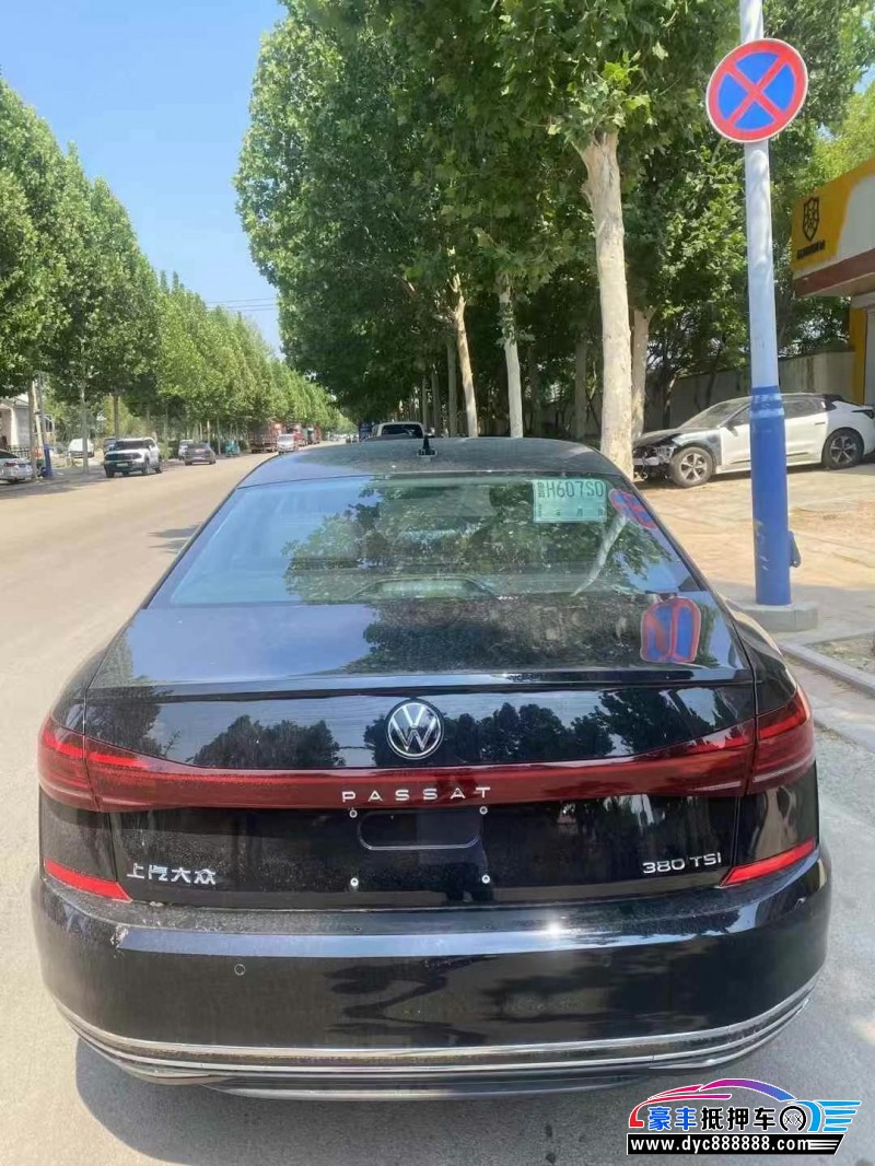 25年大众帕萨特轿车抵押车出售