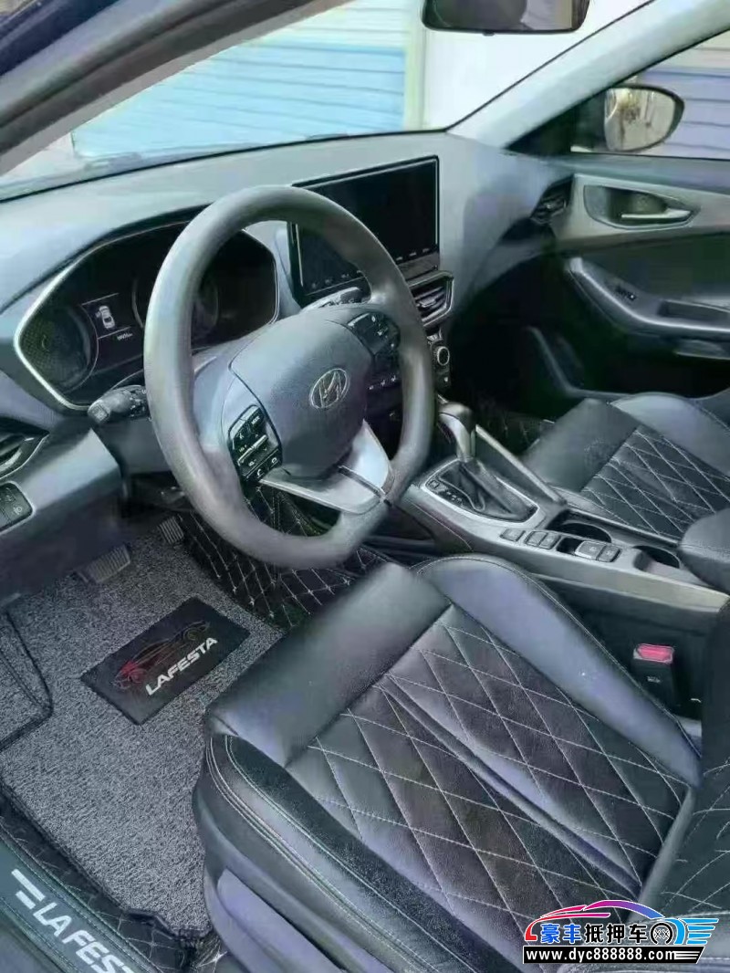 19年现代菲斯塔轿车抵押车出售