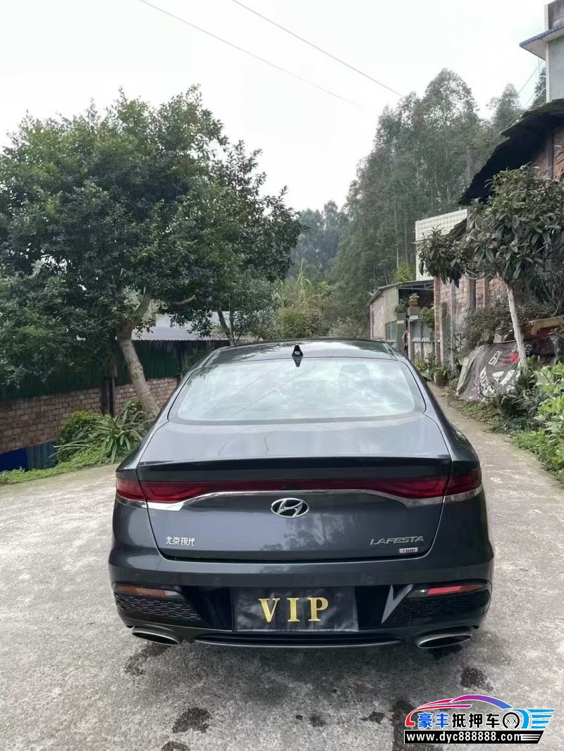 21年现代菲斯塔轿车抵押车出售