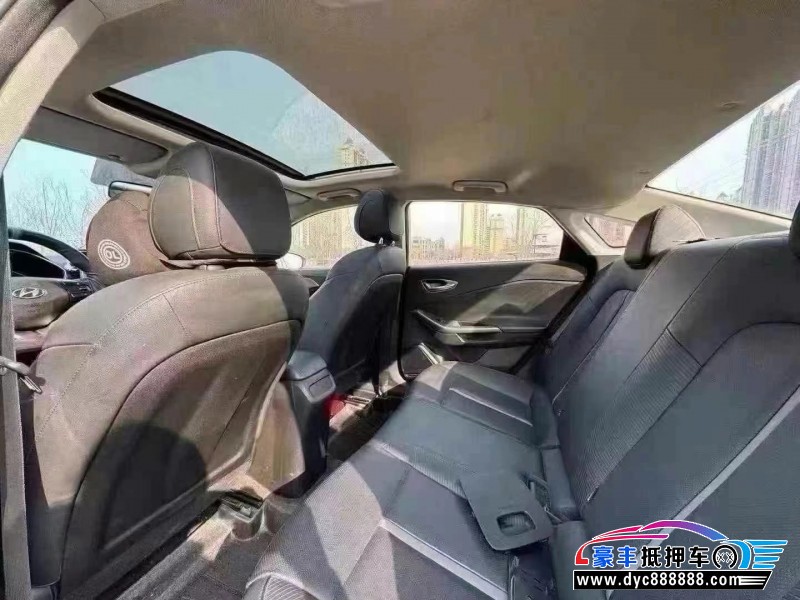 19年现代菲斯塔轿车抵押车出售