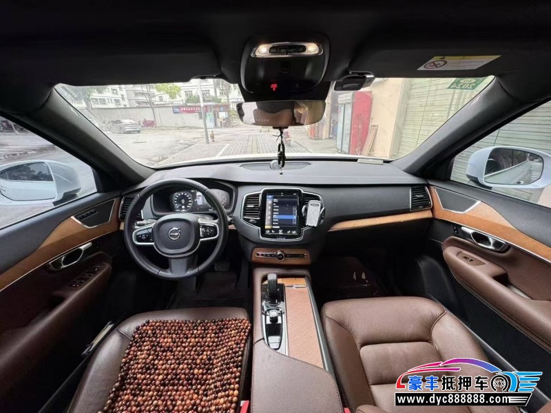 22年沃尔沃XC90轿车抵押车出售