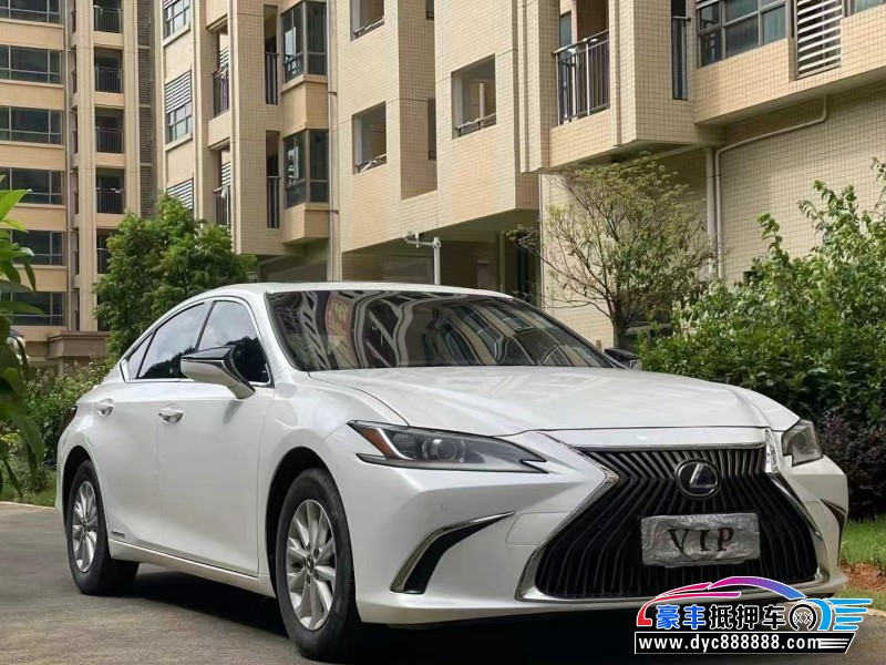 20年雷克萨斯ES轿车抵押车出售
