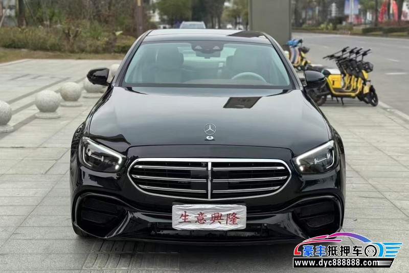 22年奔驰E轿车抵押车出售