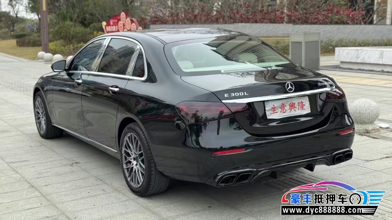 22年奔驰E轿车抵押车出售