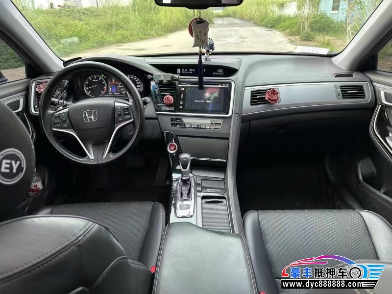 16年本田思铂睿轿车抵押车出售