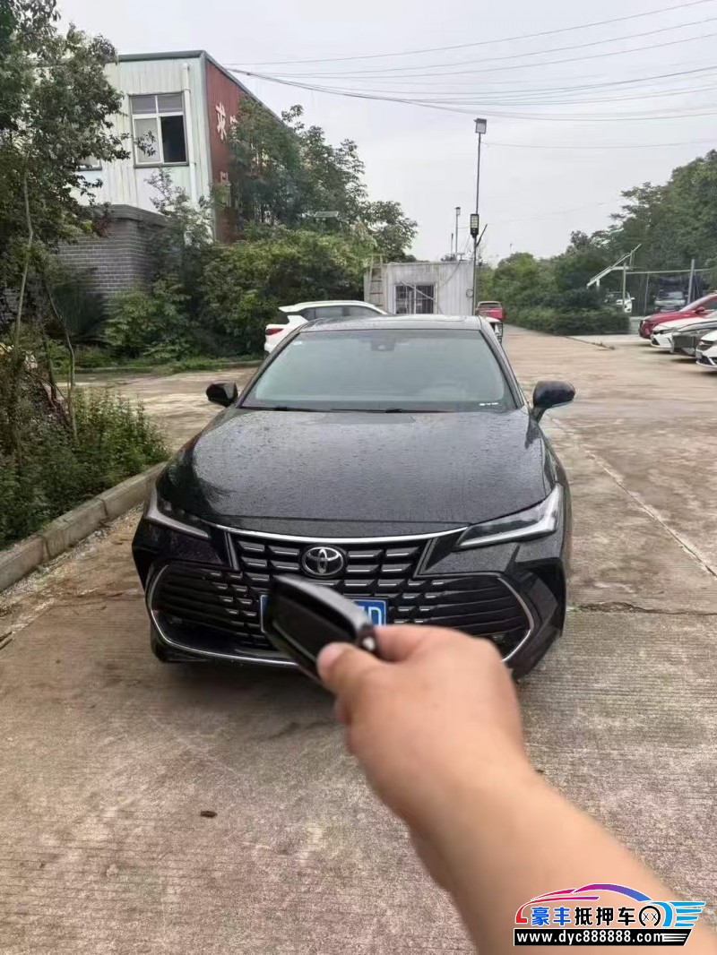 22年丰田亚洲龙轿车抵押车出售