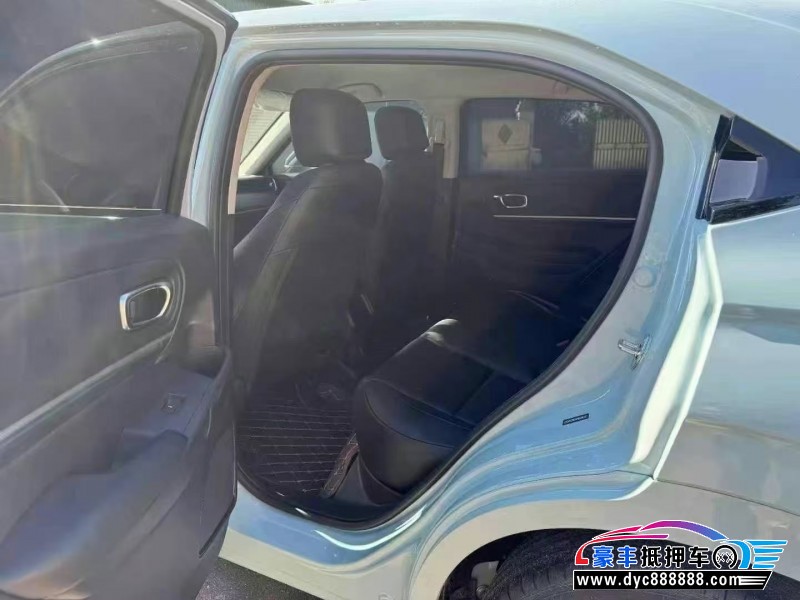 25年本田极湃轿车抵押车出售