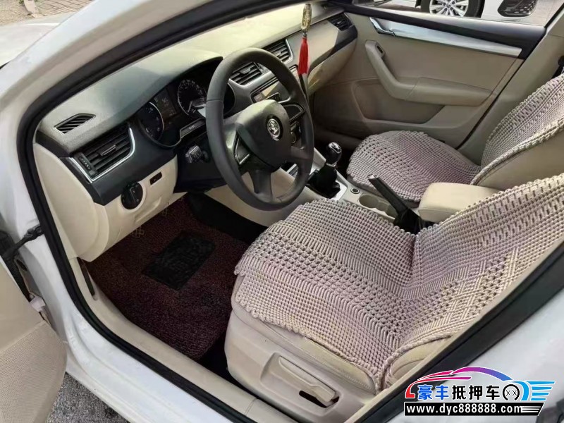 16年斯柯达明锐轿车抵押车出售