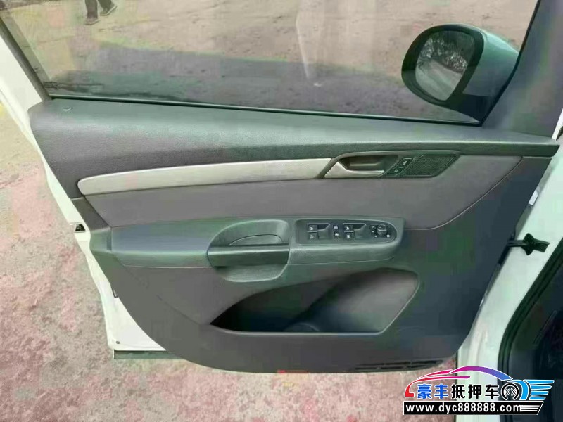 16年大众夏朗轿车抵押车出售