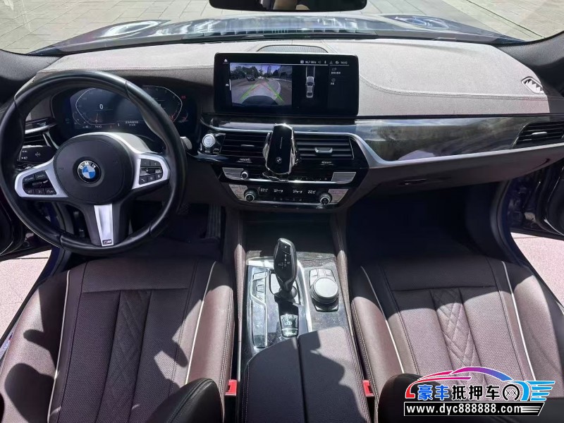 22年宝马5系轿车抵押车出售