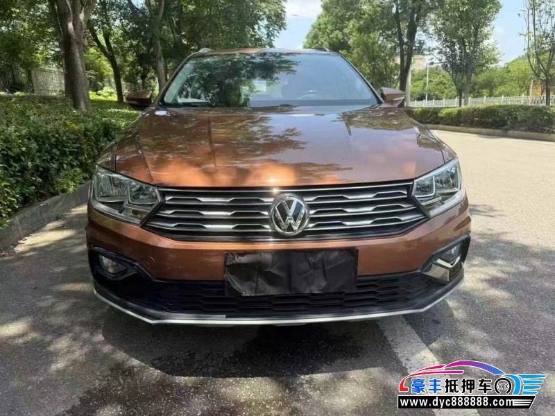 17年大众蔚领轿车抵押车出售