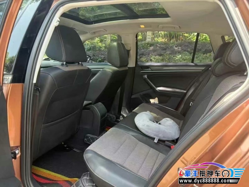 17年大众蔚领轿车抵押车出售