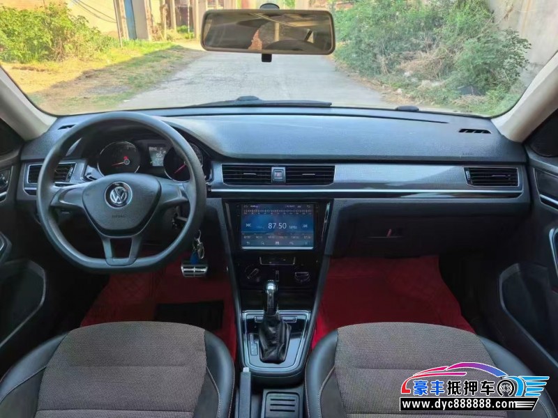 17年大众蔚领轿车抵押车出售