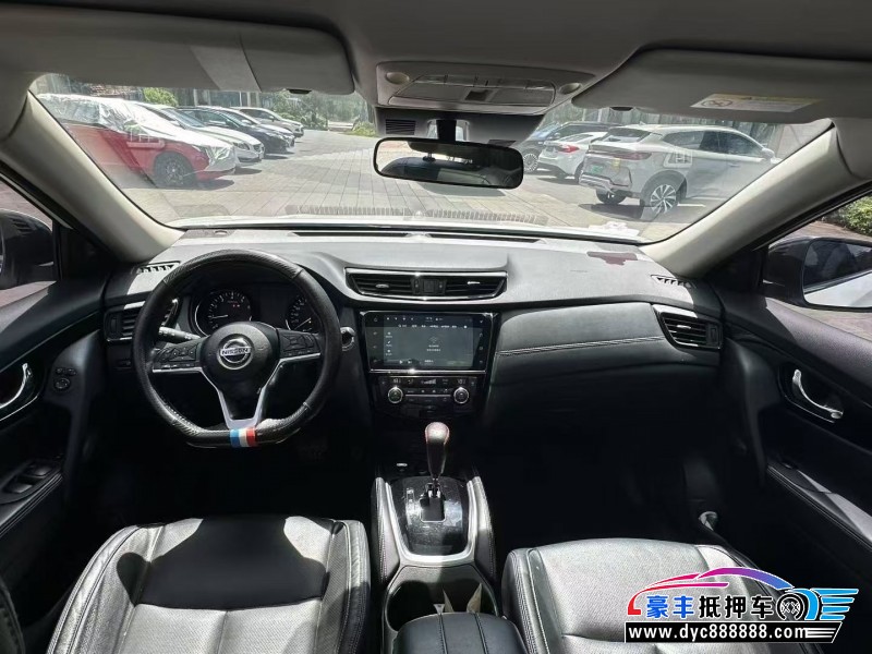 21年日产奇骏轿车抵押车出售